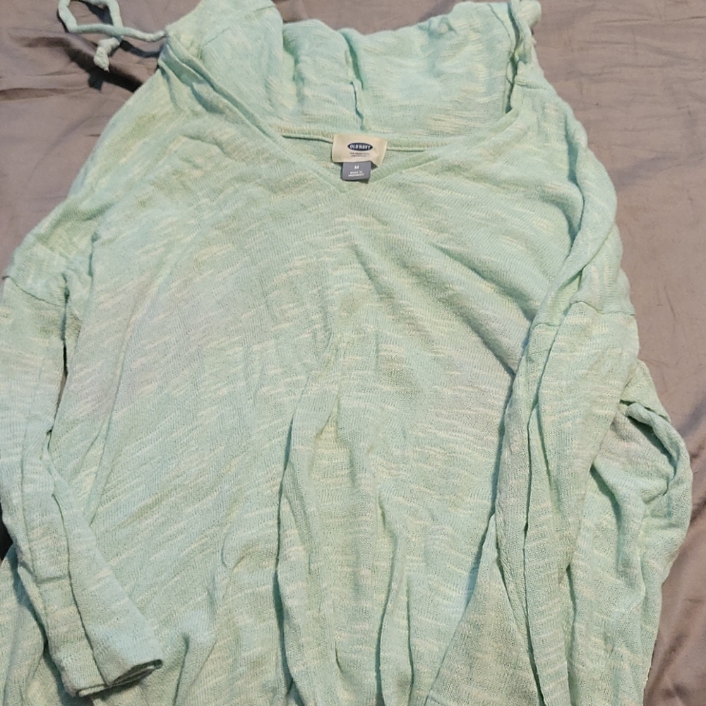 Old navy sweater